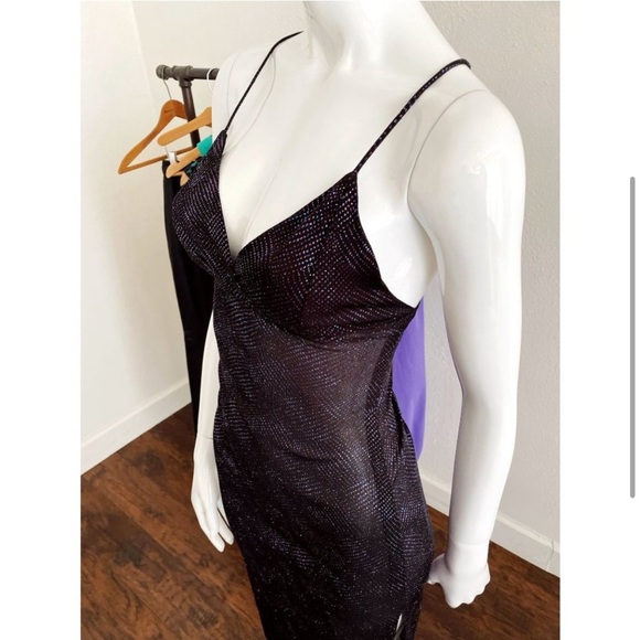 CGV SHOP- Vintage Shimmery Bodycon Slip Midi Dress - Picture 3 of 4